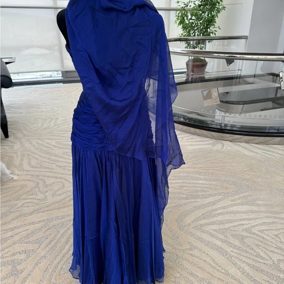 Vintage Mignon Deep Blue Strapless Gown - Picture 5 of 10